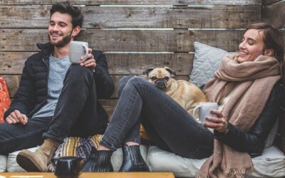 Pärchen mit Hund